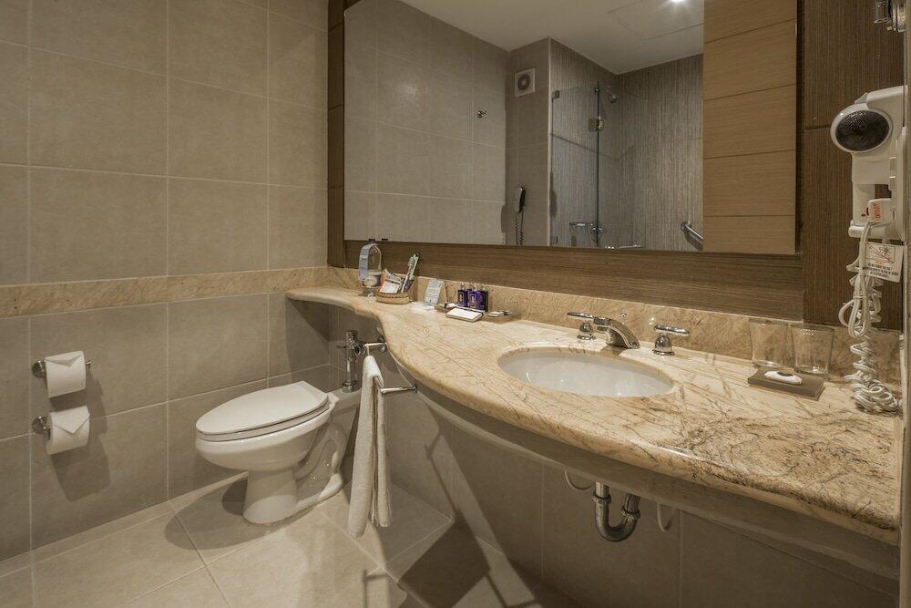 Foto del baño de Hotel Dann Carlton Barranquilla