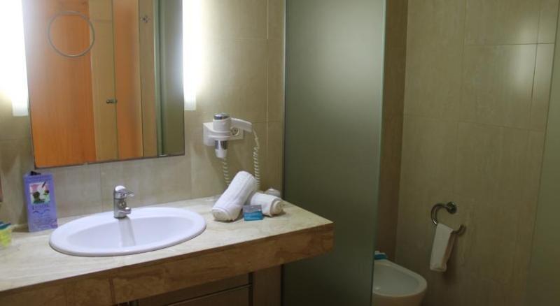 Foto general de Aparthotel BCL Levante Beach