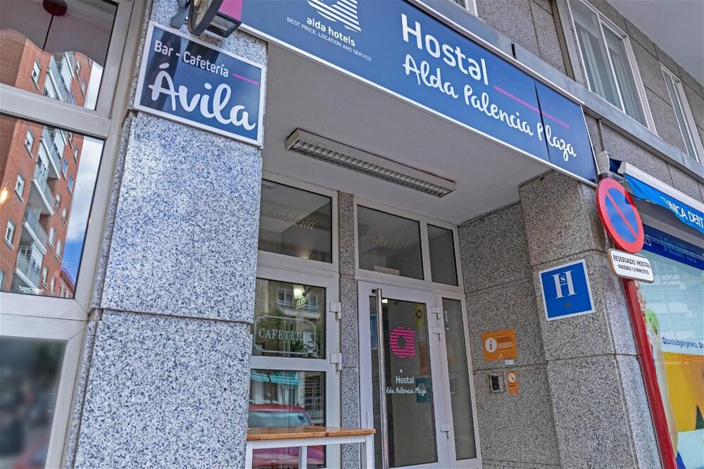 Foto del exterior de Hostal Alda Palencia Plaza