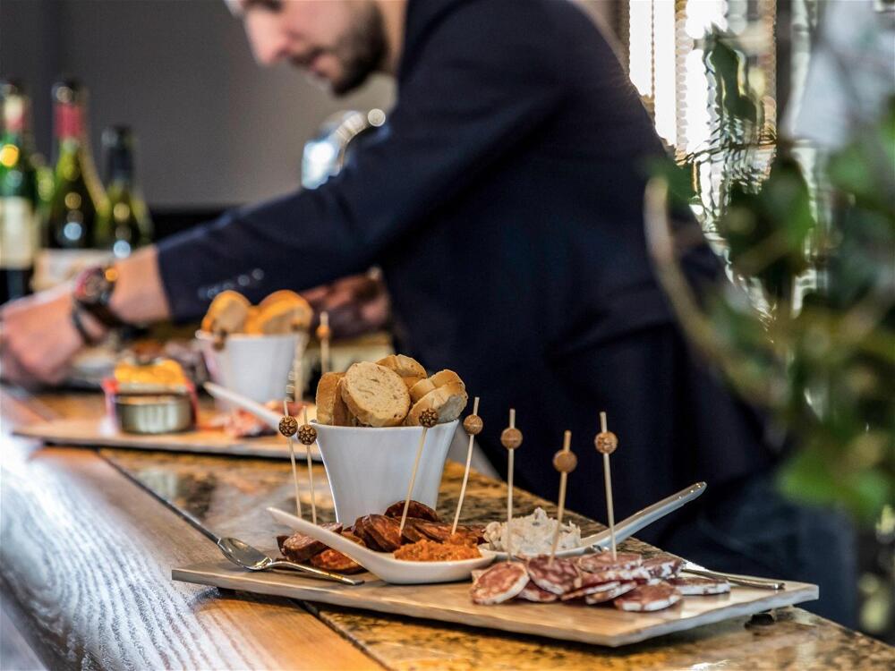 Foto general de Hotel De Bourbon Grand Hotel Mercure Bourges