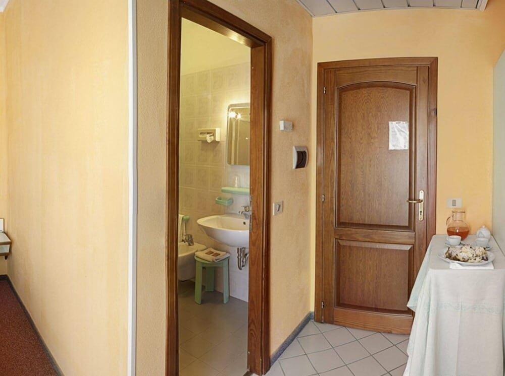 Foto del baño de Hotel Majore