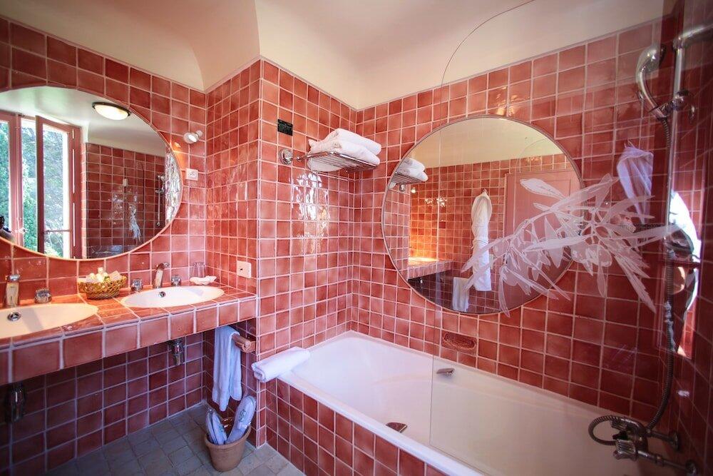 Foto del baño de Auberge De Noves Domaine Du Deves