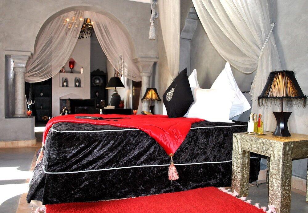 Foto de una habitación de Riad Al Mendili Kasbah Private Resort &amp;amp; Spa