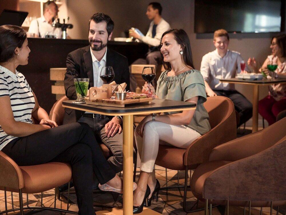 Foto de restauración de Hotel Mercure Paris Sud Les Ulis