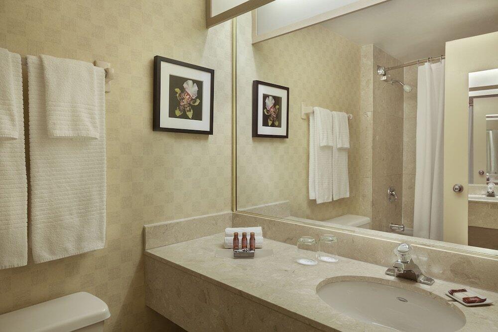 Foto del baño de Hotel Halifax