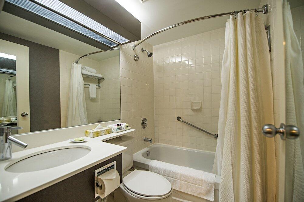Foto del baño de Cambridge Suites Hotel Halifax