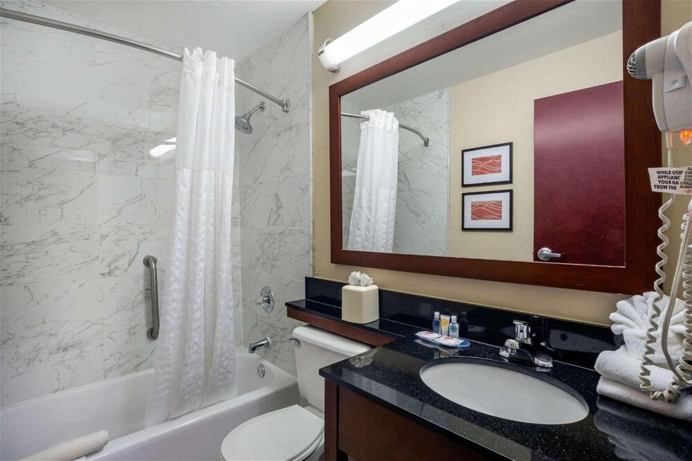 Foto general de Hotel Comfort Inn &amp;amp; Suites Newark Fremont / Silicon Valley