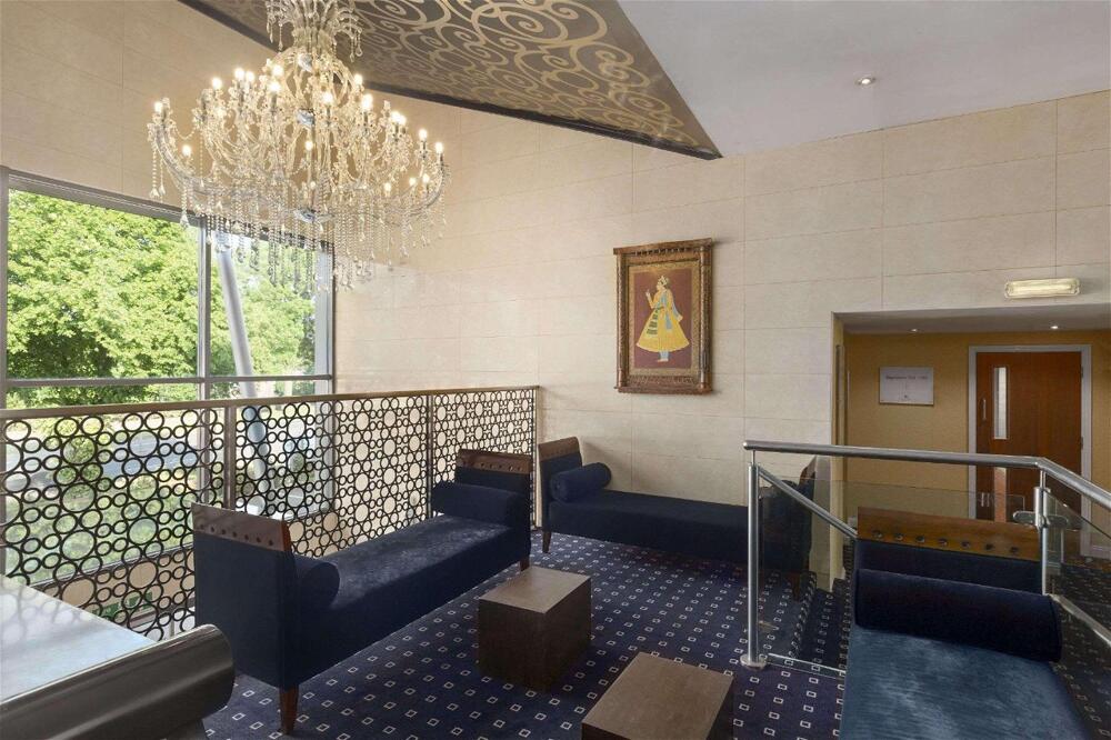 Foto de los servicios de Hotel Ramada by Wyndham Oldbury Birmingham