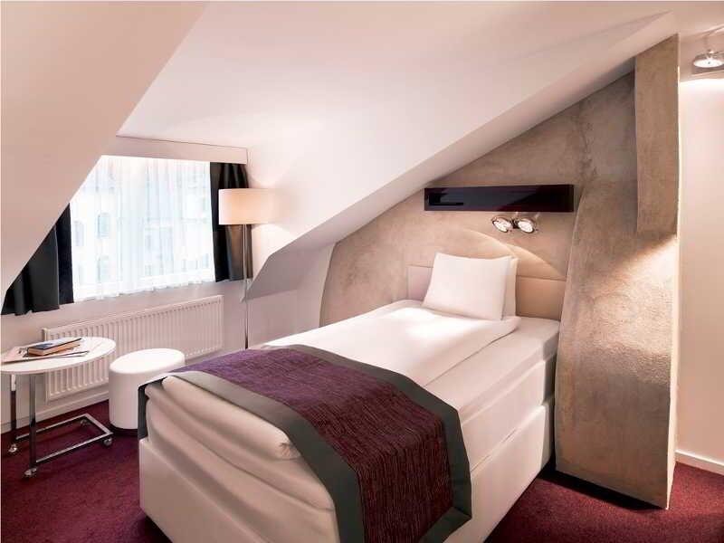 Foto general de Hotel Ibis Styles Stockholm Odenplan