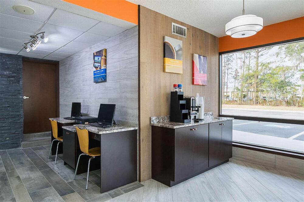 Foto de los servicios de Motel 6-Savannah, GA - Midtown