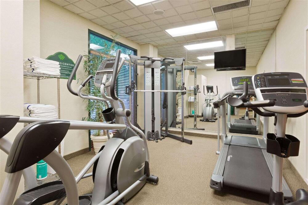 Foto de los servicios de Hotel Wingate by Wyndham Charlotte Airport