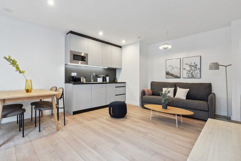 Foto de una habitación de Aparthotel limehome Valencia Carrer del Pare Palau