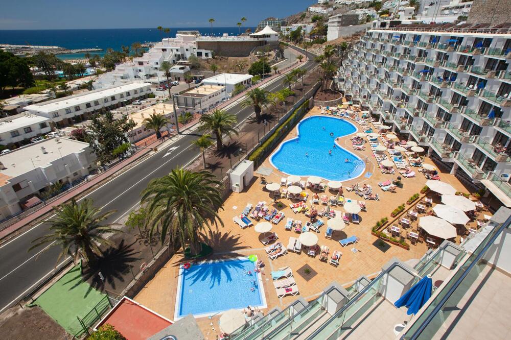 Foto del exterior de Aparthotel Grupotel Revoli