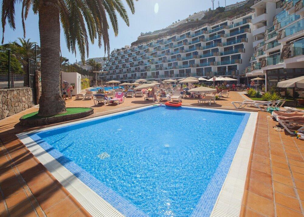 Foto de los servicios de Aparthotel Grupotel Revoli