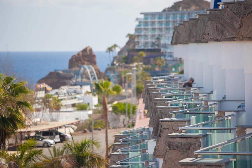 Foto del exterior de Aparthotel Grupotel Revoli