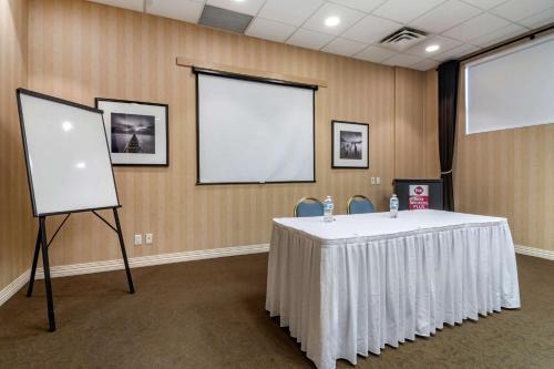 Foto de los servicios de Best Western Plus Vancouver Airport Hotel
