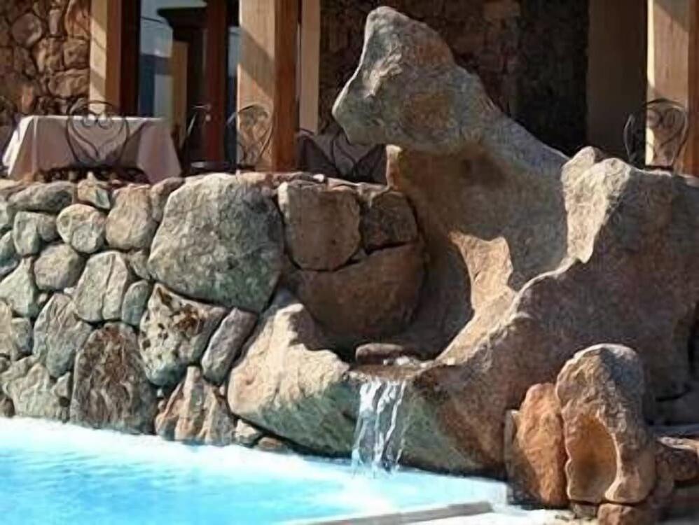 Foto de los servicios de Hotel Villa Gustui Maris