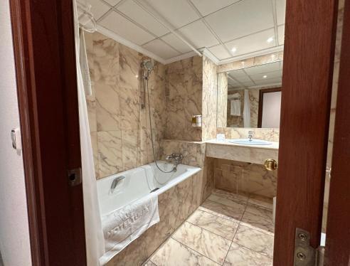 Foto del baño de Hotel Turia