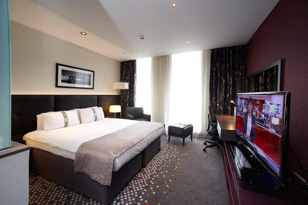 Foto de una habitación de Holiday Inn Bristol City Centre, an IHG Hotel