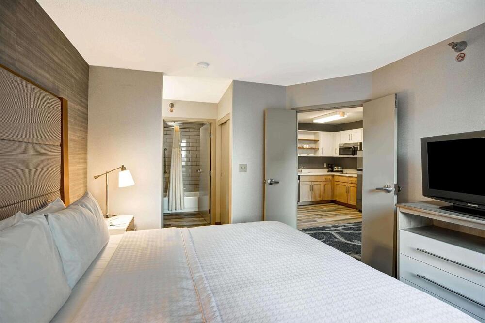 Foto de una habitación de Hotel Homewood Suites by Hilton Chicago-Downtown