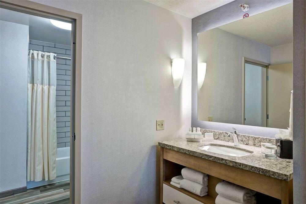 Foto del baño de Hotel Homewood Suites by Hilton Chicago-Downtown