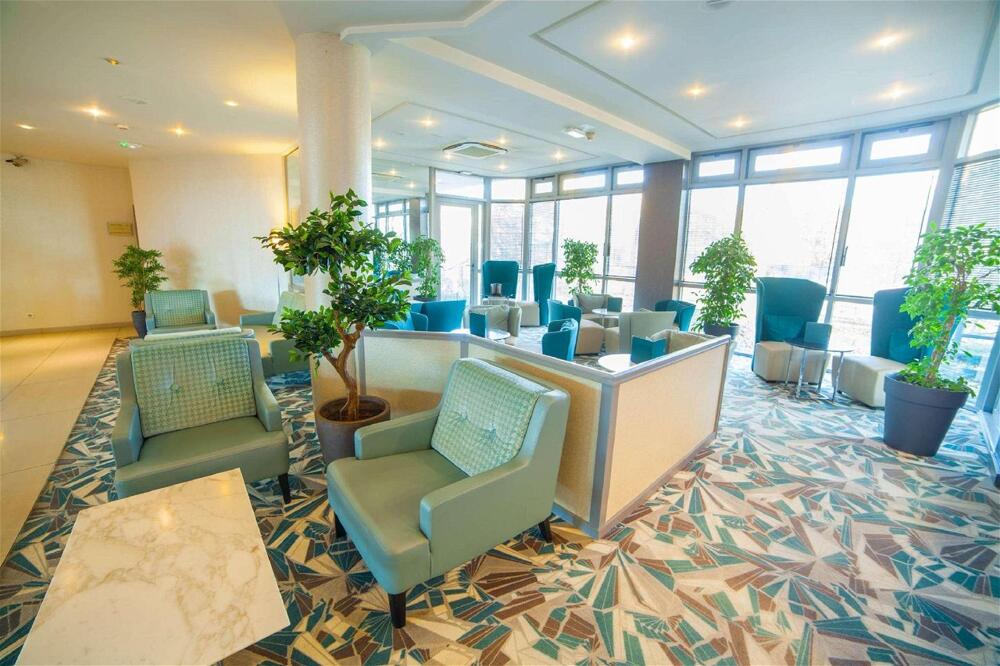 Foto de restauración de Hotel Best Western Plus Palais Des Congres