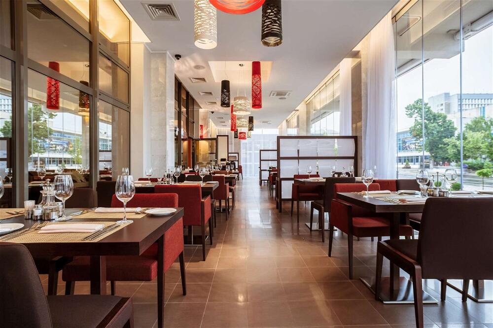 Foto de restauración de Hotel Hilton Garden Inn Krasnodar