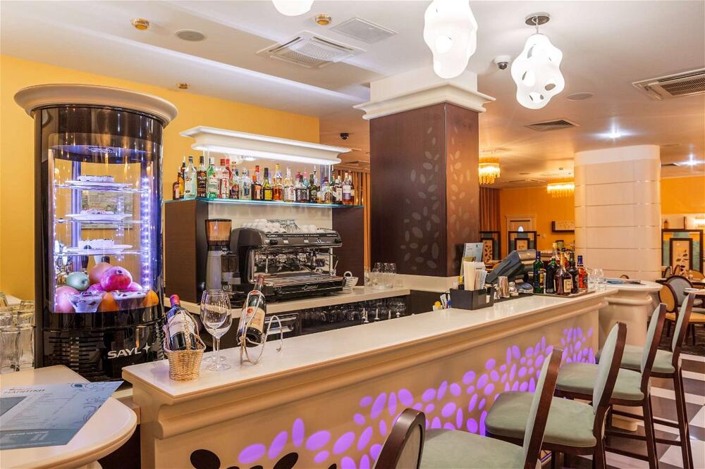 Foto de restauración de Hotel Hilton Garden Inn Krasnodar