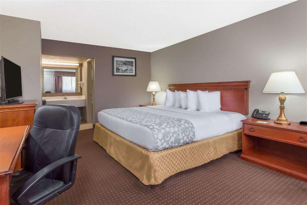 Foto de una habitación de Hotel Days Inn by Wyndham St Augustine/Historic Downtown