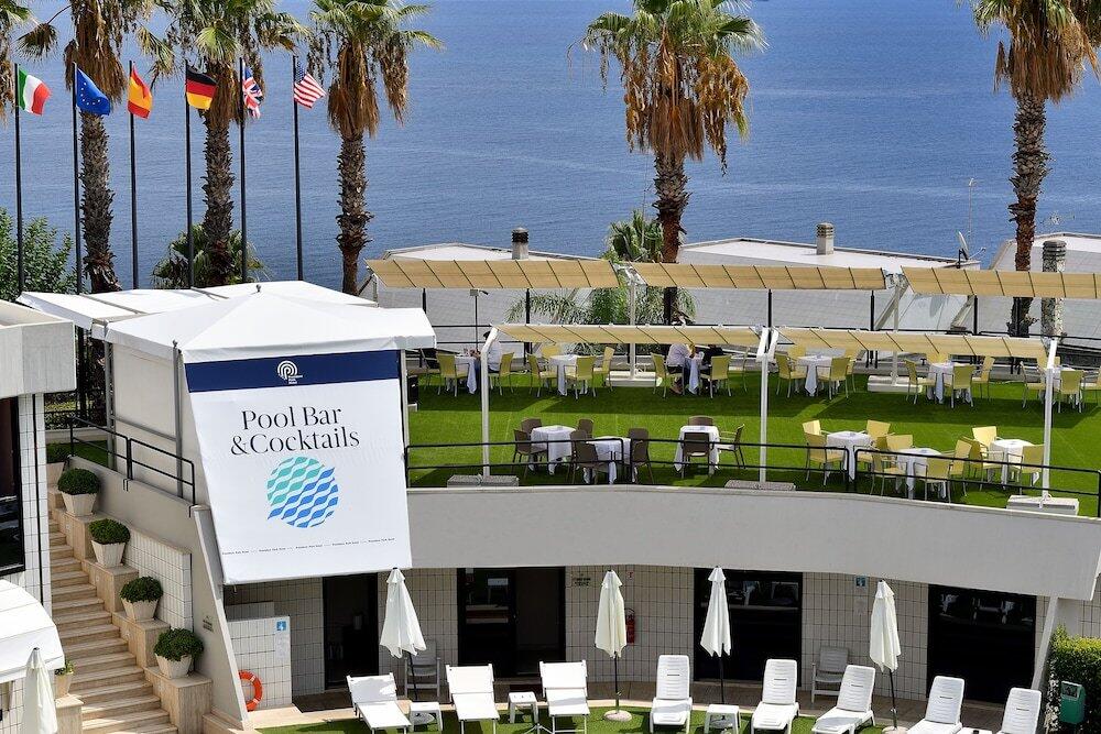 Foto del exterior de President Park Hotel