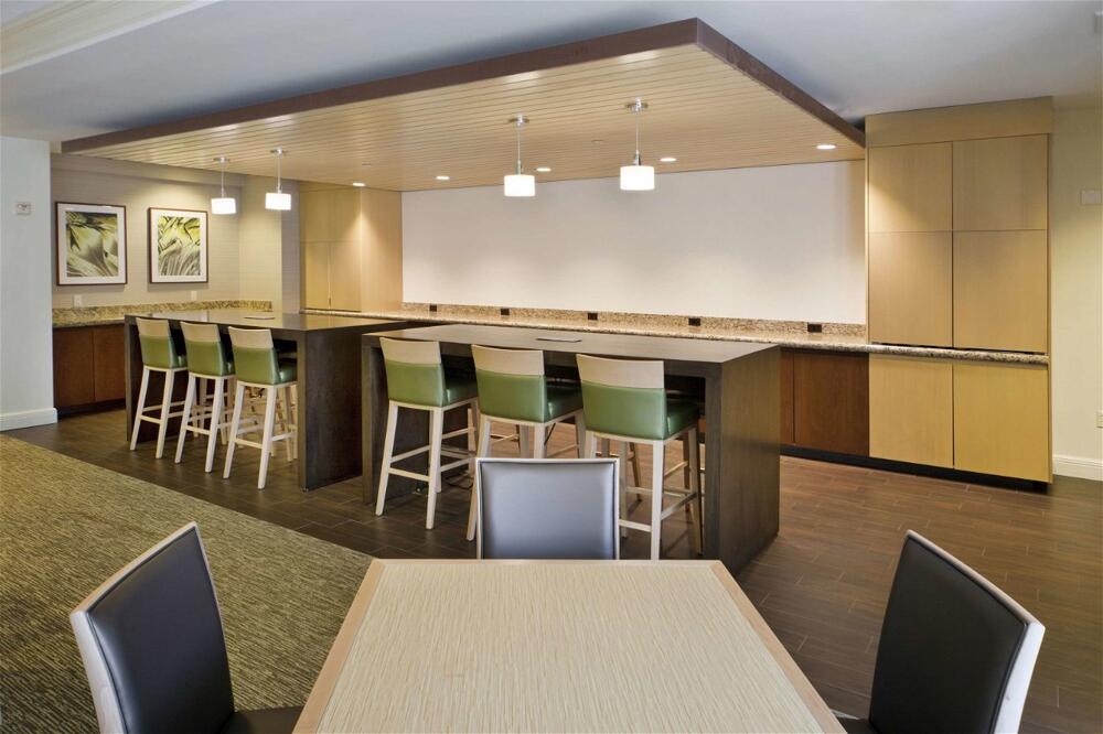 Foto de restauración de DoubleTree by Hilton Hotel Nanuet