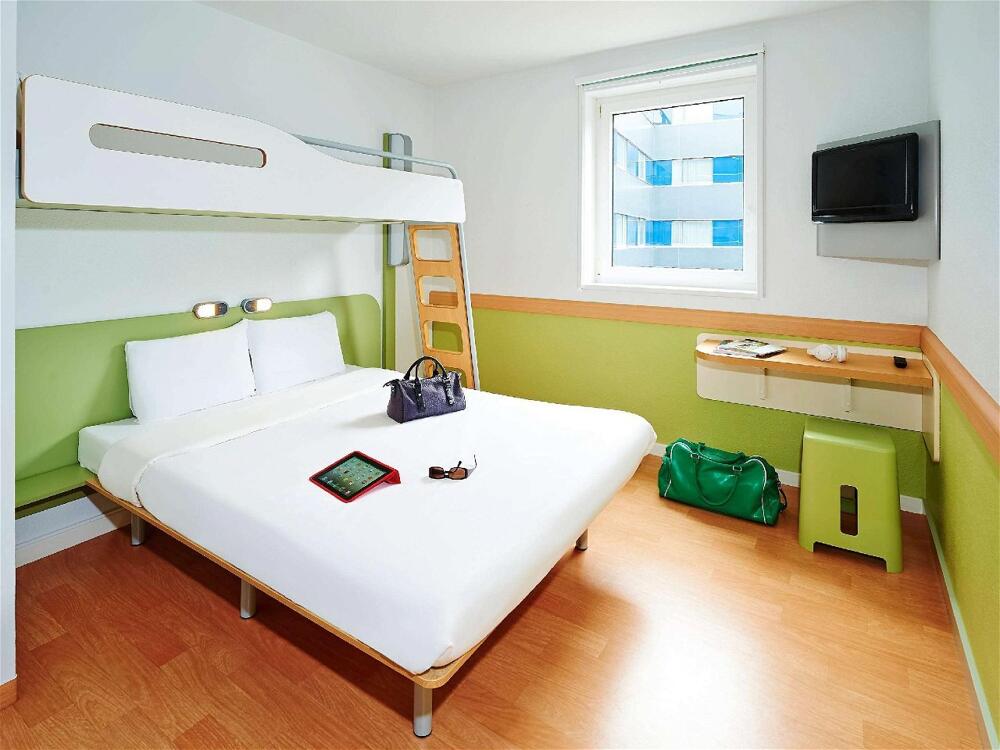 Foto de una habitación de Hotel ibis budget Tours Centre Gare