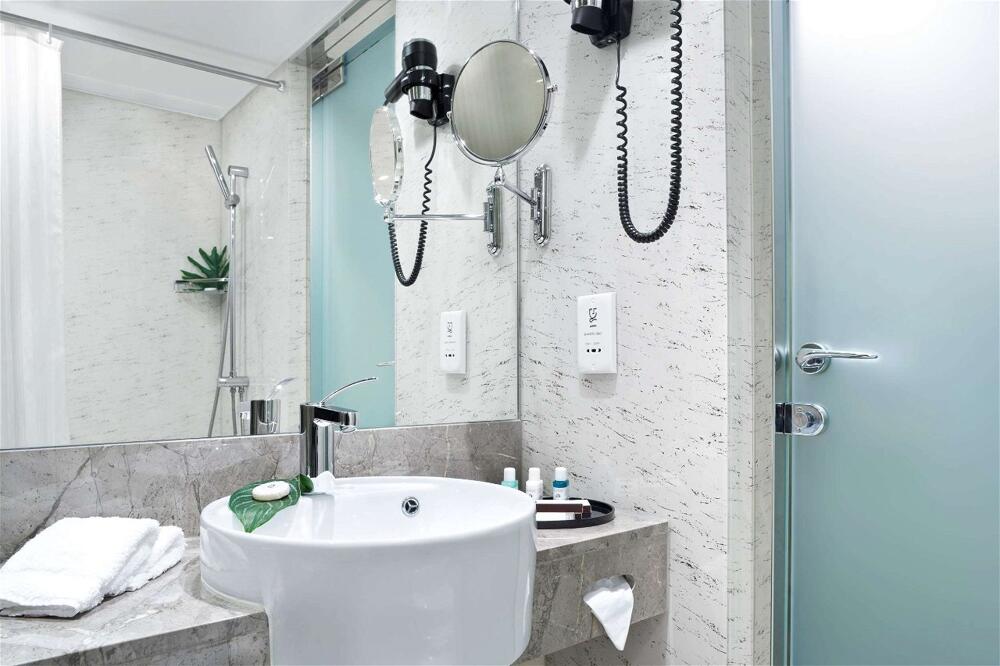 Foto del baño de The Kowloon Hotel