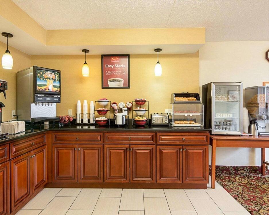Foto de restauración de Hotel Econo Lodge Near Quantico Marine Base
