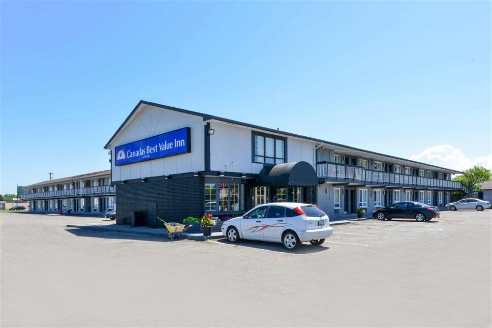 Foto del exterior de Motel Canadas Best Value Inn St. Catharines