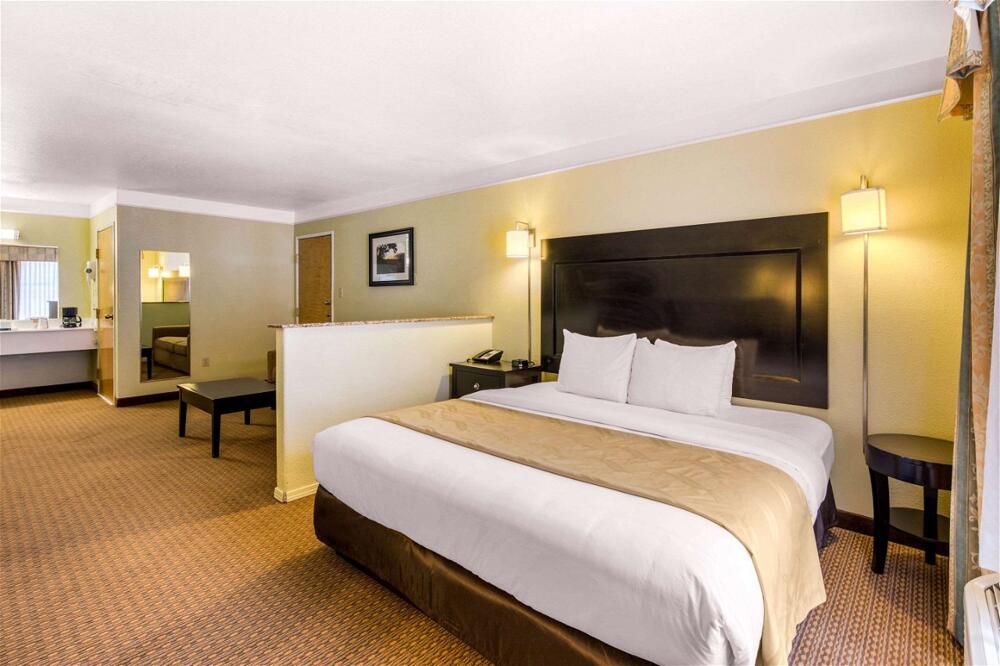 Foto de una habitación de Hotel Quality Inn &amp;amp; Suites Gallup I-40 Exit 20