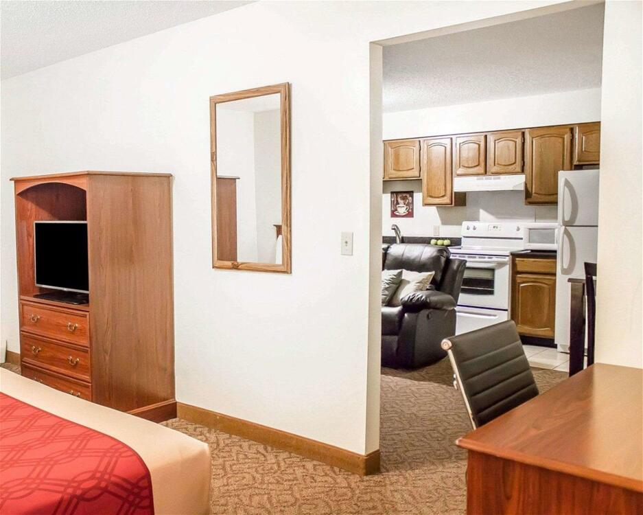 Foto de una habitación de Hotel Econo Lodge On the Bay