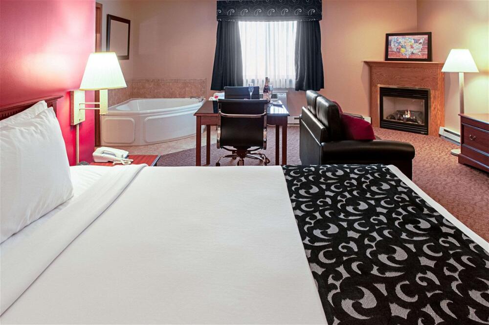 Foto de una habitación de Hotel Econo Lodge On the Bay