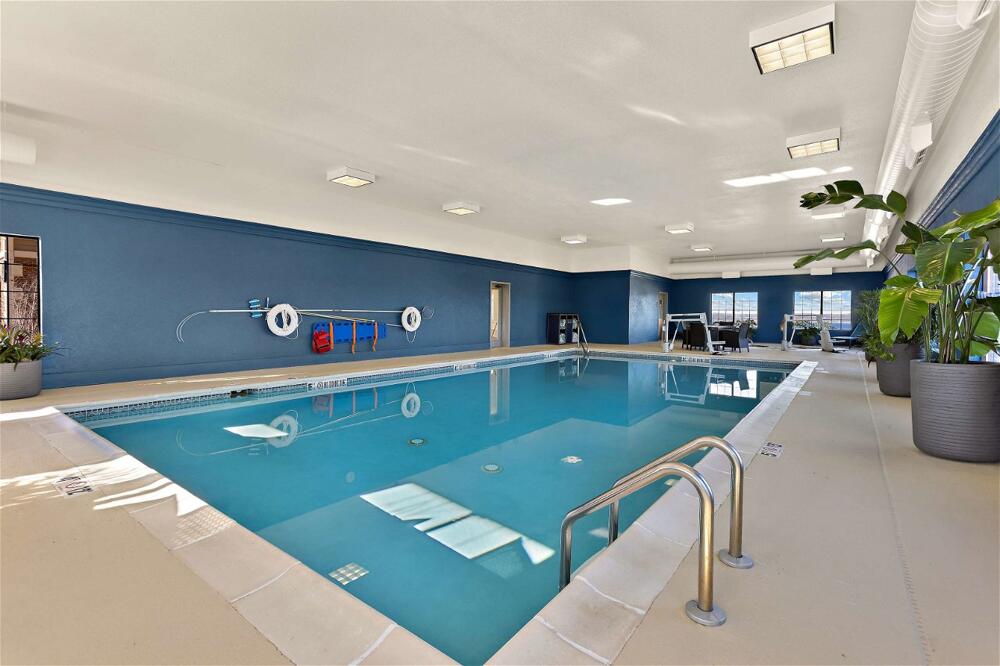 Facilities – Hotel Hampton Inn &amp;amp; Suites Petoskey