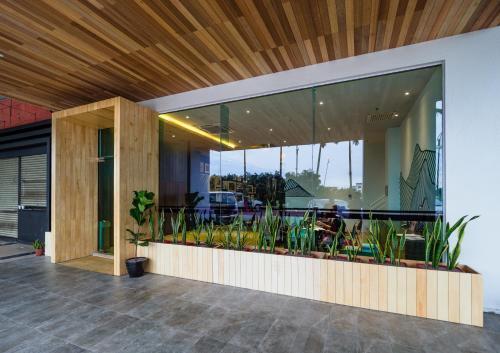 Foto del exterior de Tune Hotel - 1Borneo Kota Kinabalu