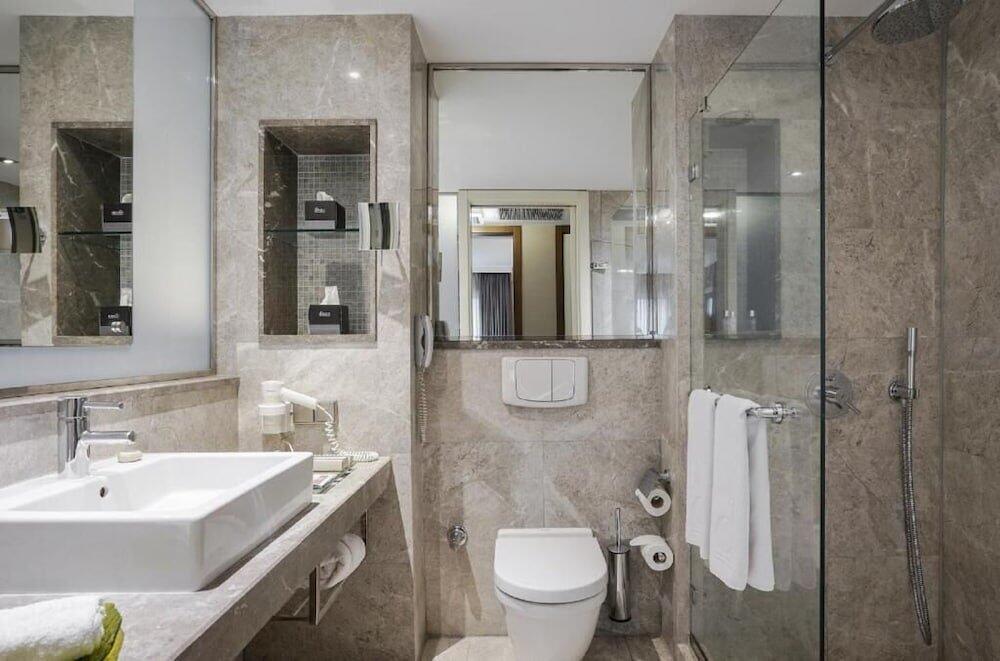 Foto del baño de Hotel Occidental Ankara