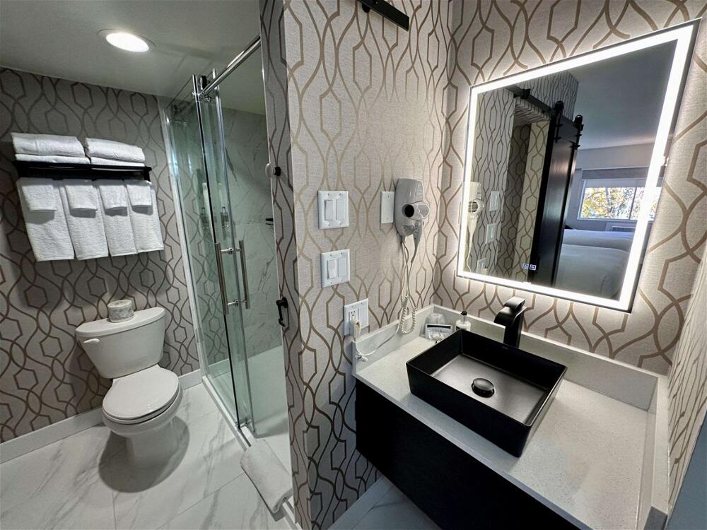 Foto del baño de The Vic, Ascend Hotel Collection
