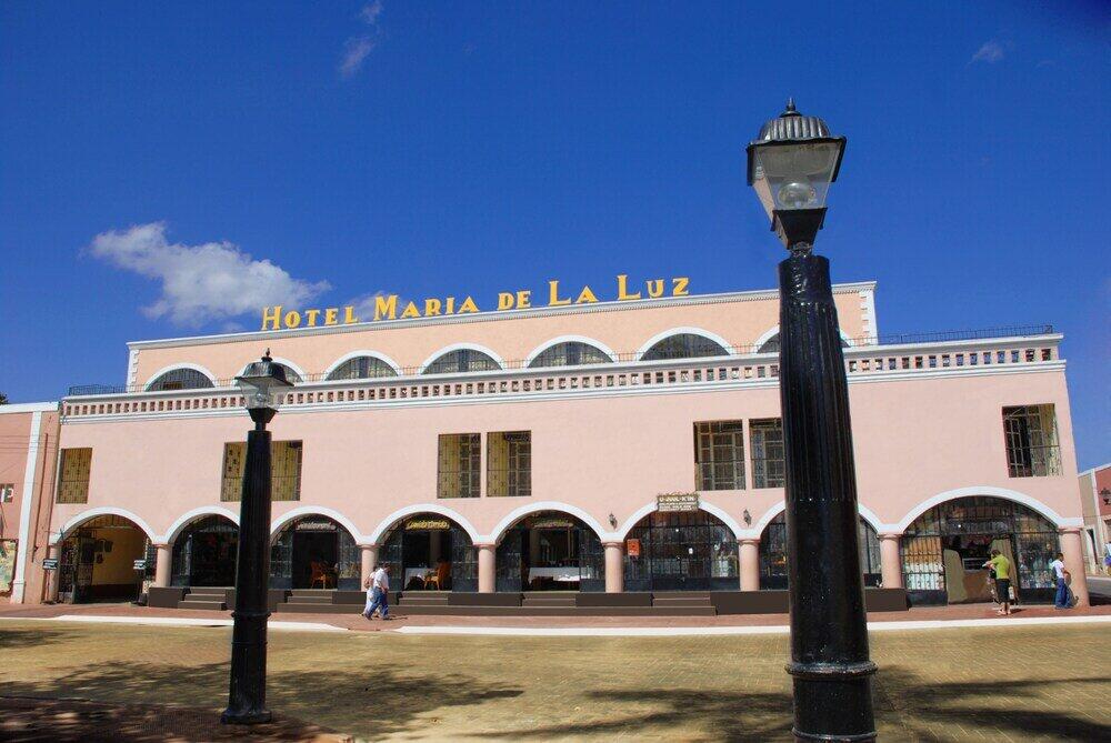 Foto del exterior de Hotel María de la Luz by Rotamundos