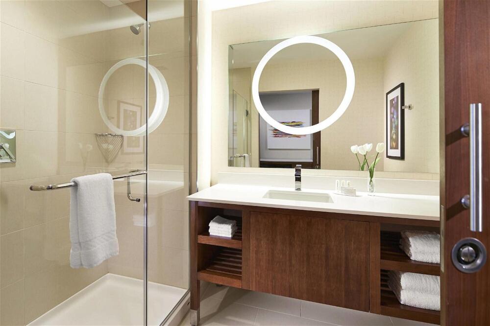 Foto del baño de Hotel SpringHill Suites by Marriott at Anaheim Resort Area/Convention Center