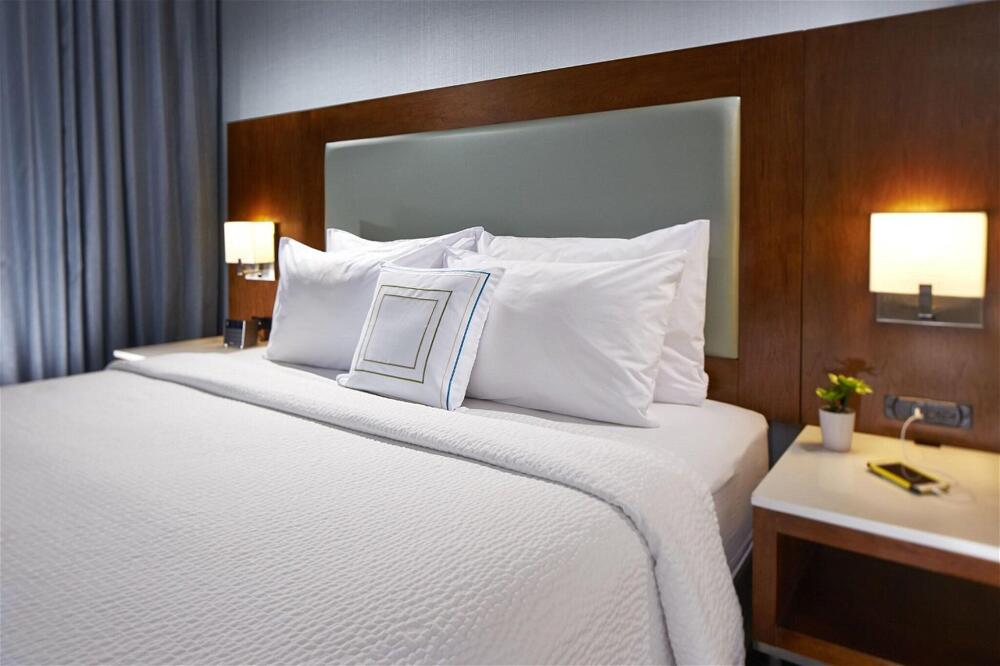 Foto de una habitación de Hotel SpringHill Suites by Marriott at Anaheim Resort Area/Convention Center