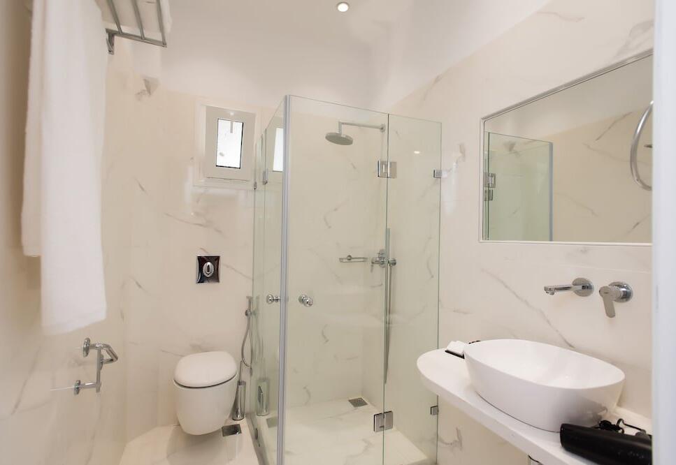 Foto del baño de Hotel Charissi