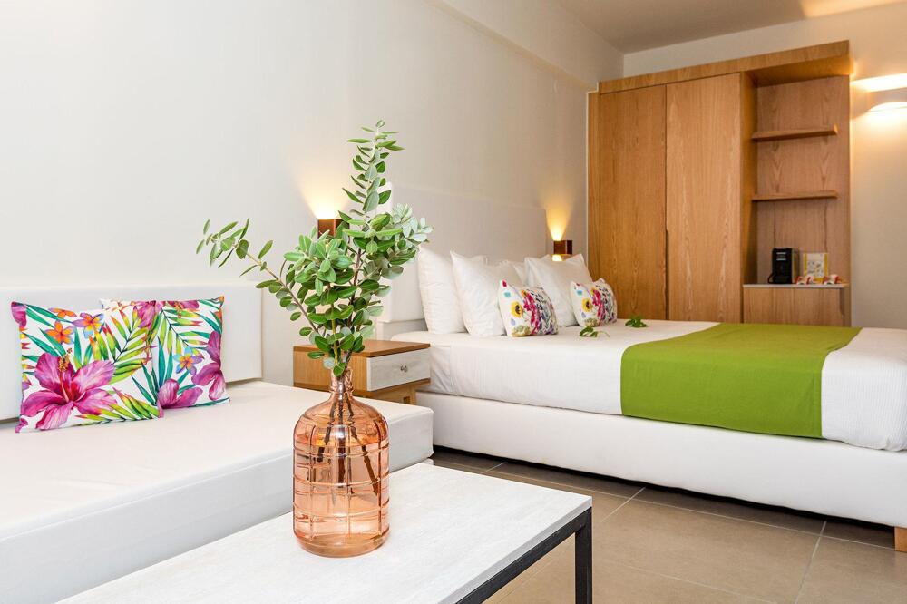 Foto de una habitación de Hotel Airis Boutique &amp;amp; Suites