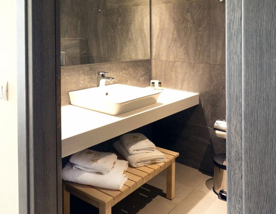 Foto del baño de Hotel Airis Boutique &amp;amp; Suites