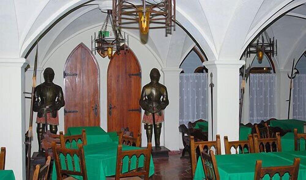 Foto de restauración de Apartamentos del Rey