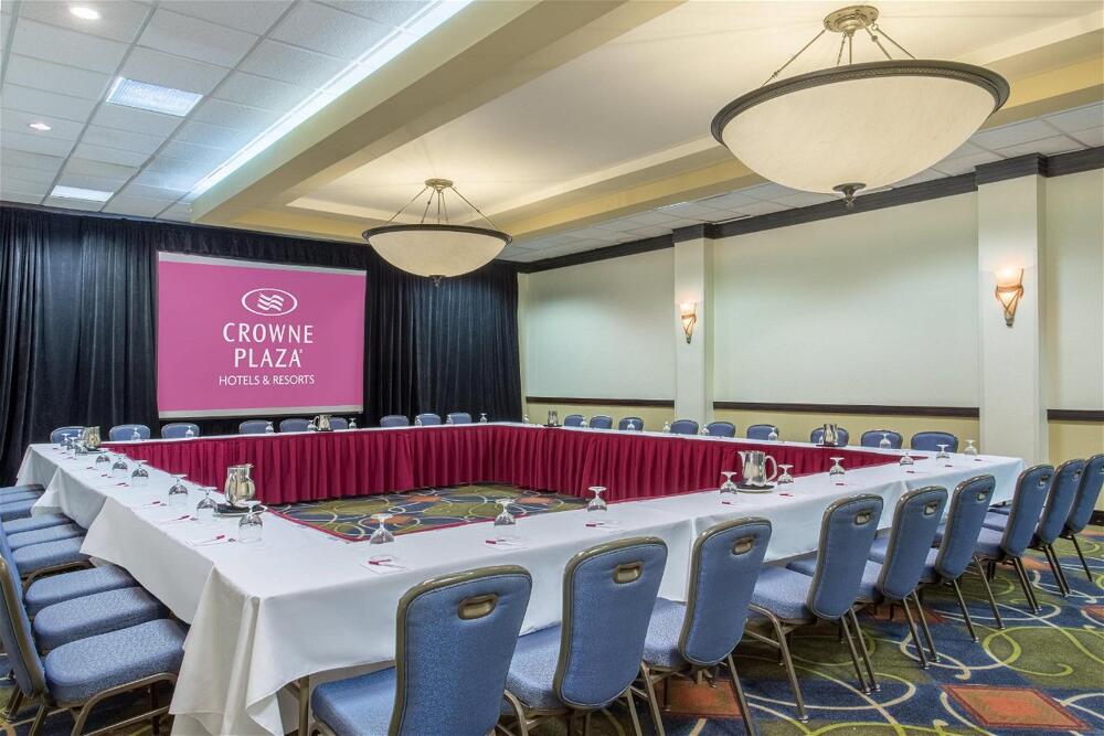 Foto general de Hotel Crowne Plaza Fort Myers At Bell Tower Shops